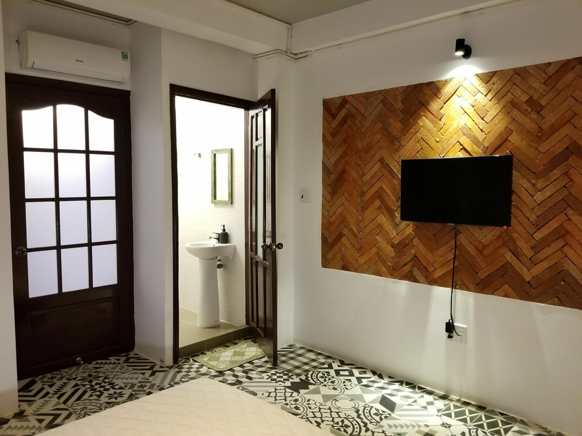 Timemark Travel Homestay & Hostel ホーチミン市 エクステリア 写真
