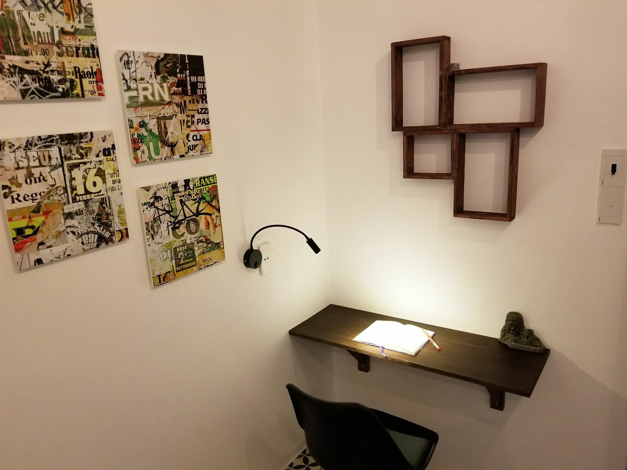 Timemark Travel Homestay & Hostel ホーチミン市 エクステリア 写真