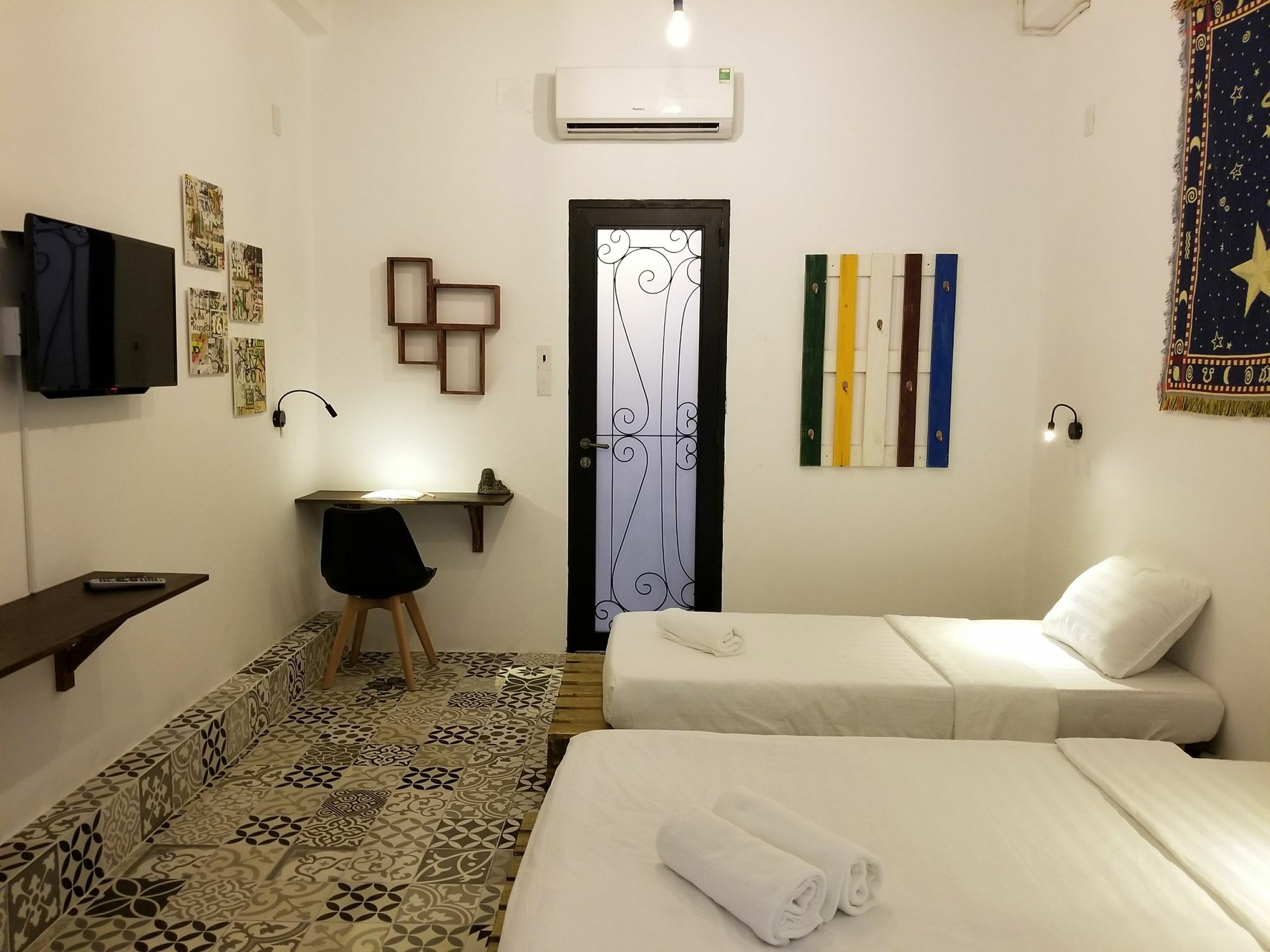 Timemark Travel Homestay & Hostel ホーチミン市 エクステリア 写真