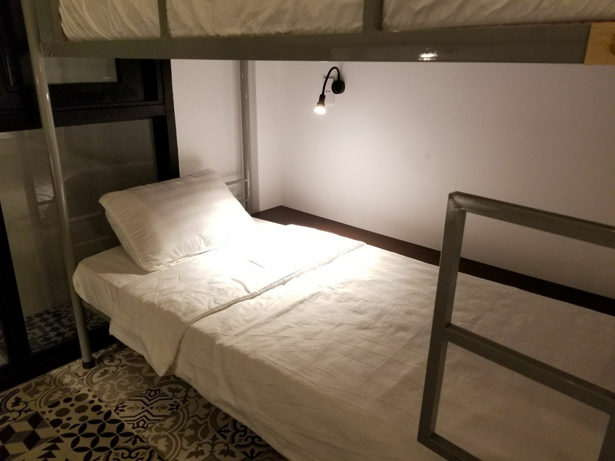 Timemark Travel Homestay & Hostel ホーチミン市 エクステリア 写真