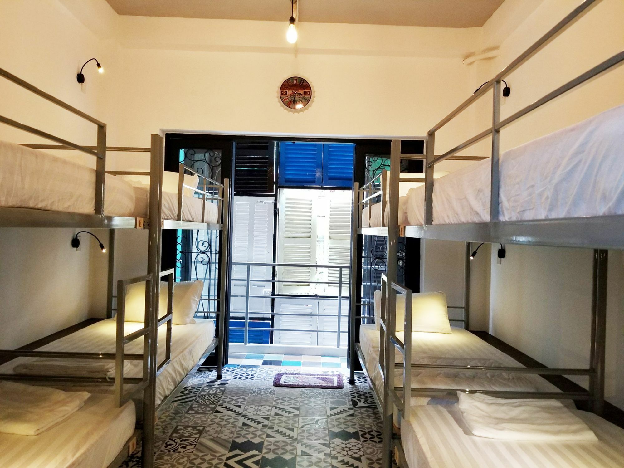 Timemark Travel Homestay & Hostel ホーチミン市 エクステリア 写真